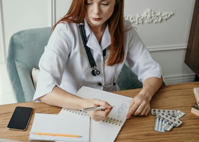 Gifts for Your Doctor: Thoughtful & Unique Ideas