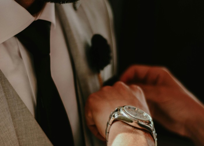 Mens Accessories Gifts: Stylish & Practical Ideas