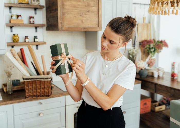 60th Birthday Gifts for Her: Unique Ideas She’ll Love