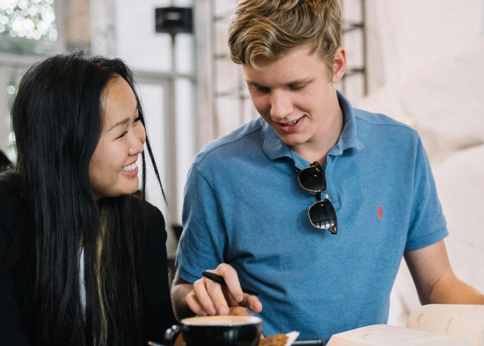 125 Good Morning Messages For Boyfriend To Make His Day