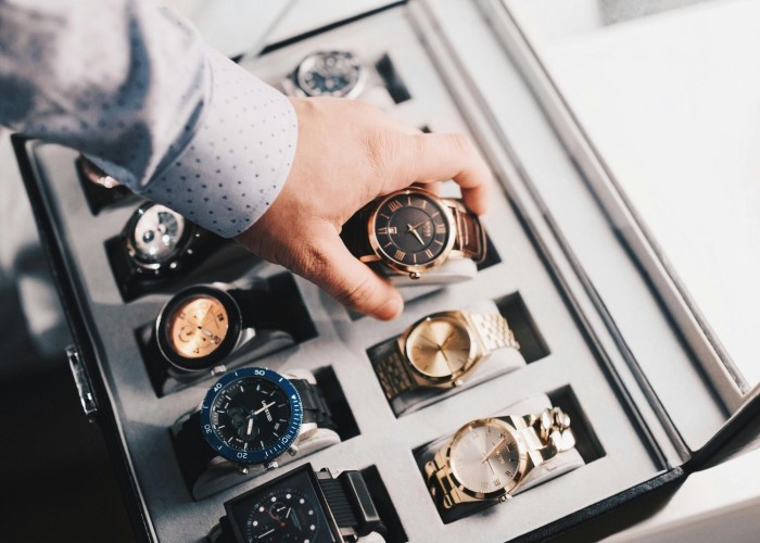 Buy Watches Online: The Complete Guide to Choosing Your Perfect Timepiece