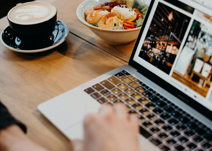 Top 20 Free Image Sharing Websites For Easy Photo Uploads