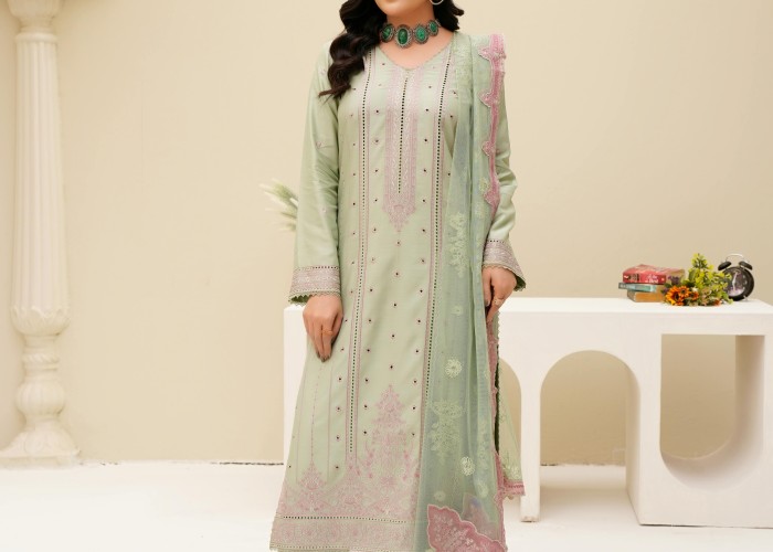 Long Kurti for Women: The Perfect Blend of Grace and Style