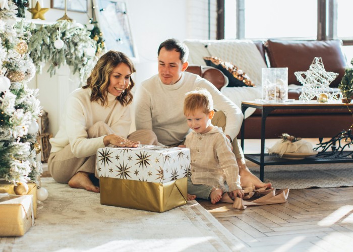 Beyond the Wish List: The Best Christmas Gifts for Parents That Create Lasting Memories