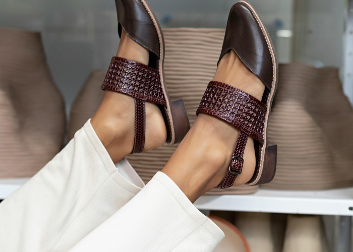 Buy Chappal Online Shopping – Comfort Meets Style