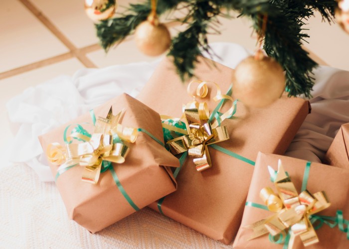 Gifts Under $10: Creative, Fun & Budget-Friendly Gift Ideas for Everyone