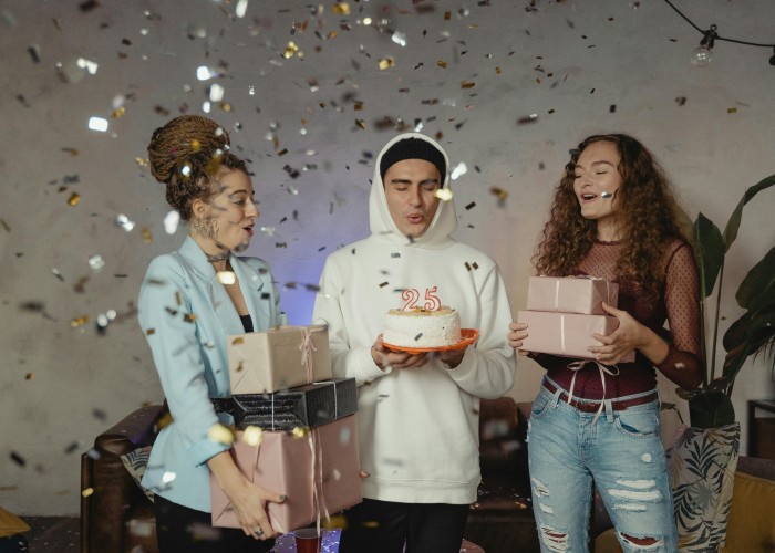 Best Gift for Him: Meaningful, Stylish & Thoughtful Ideas for Every Man