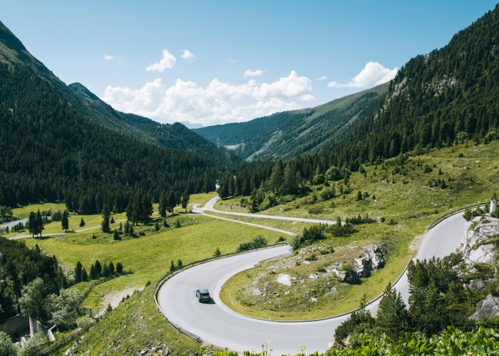 Epic Alpine Adventure: How To Combine Austria And Switzerland In One Trip