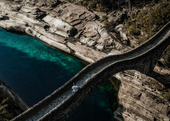 Cost Of Hiring A Personal Travel Guide In Switzerland Explained Clearly